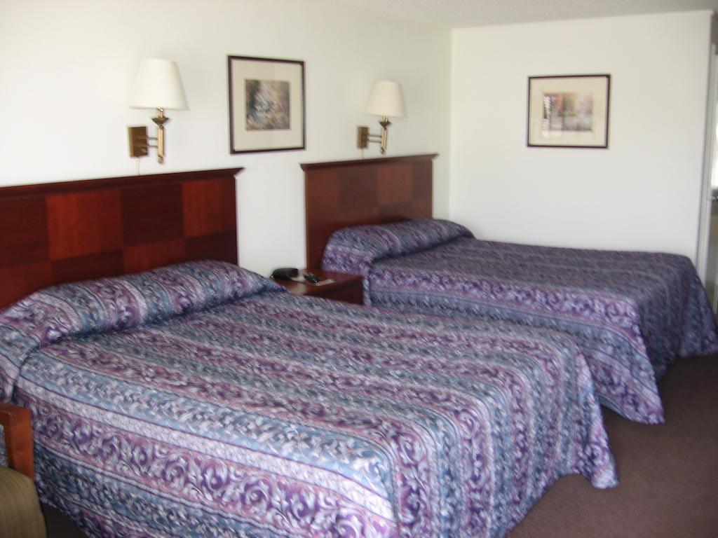 Budget Host Rangely Motel Room photo